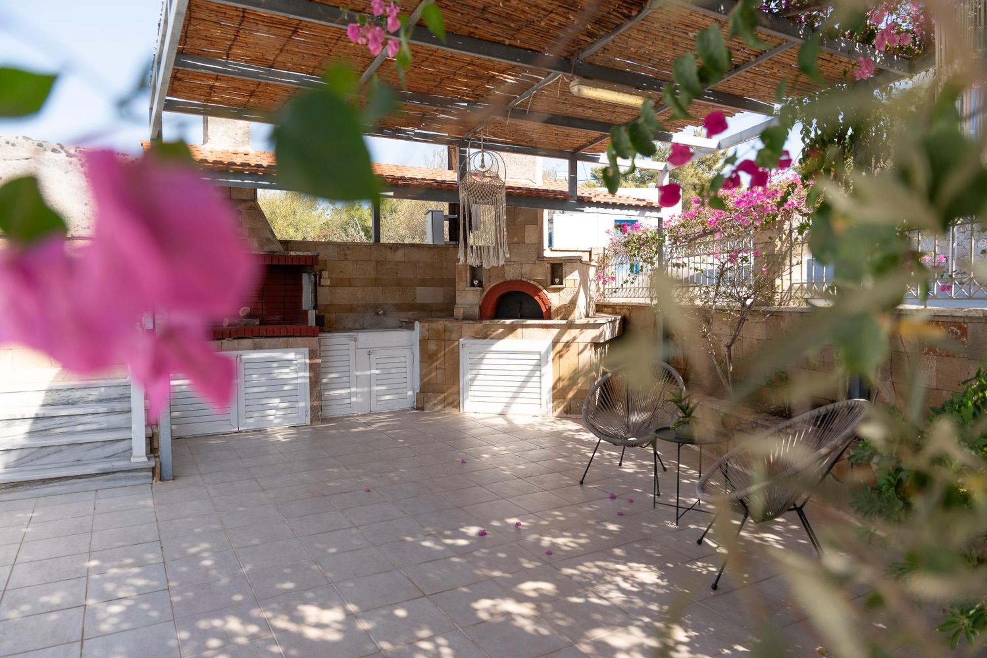 George Beach Studios Pefki Dış mekan fotoğraf