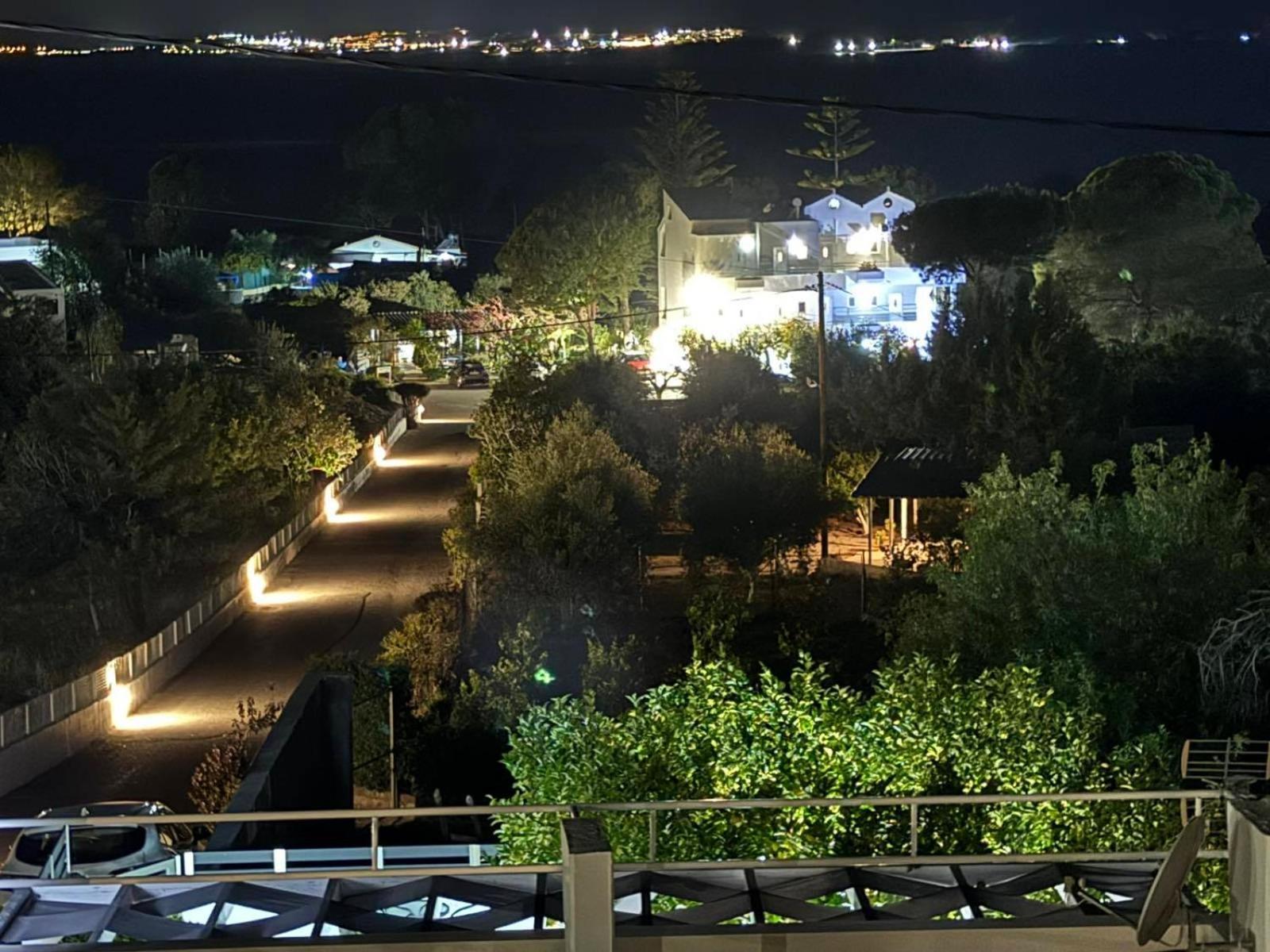 George Beach Studios Pefki Dış mekan fotoğraf
