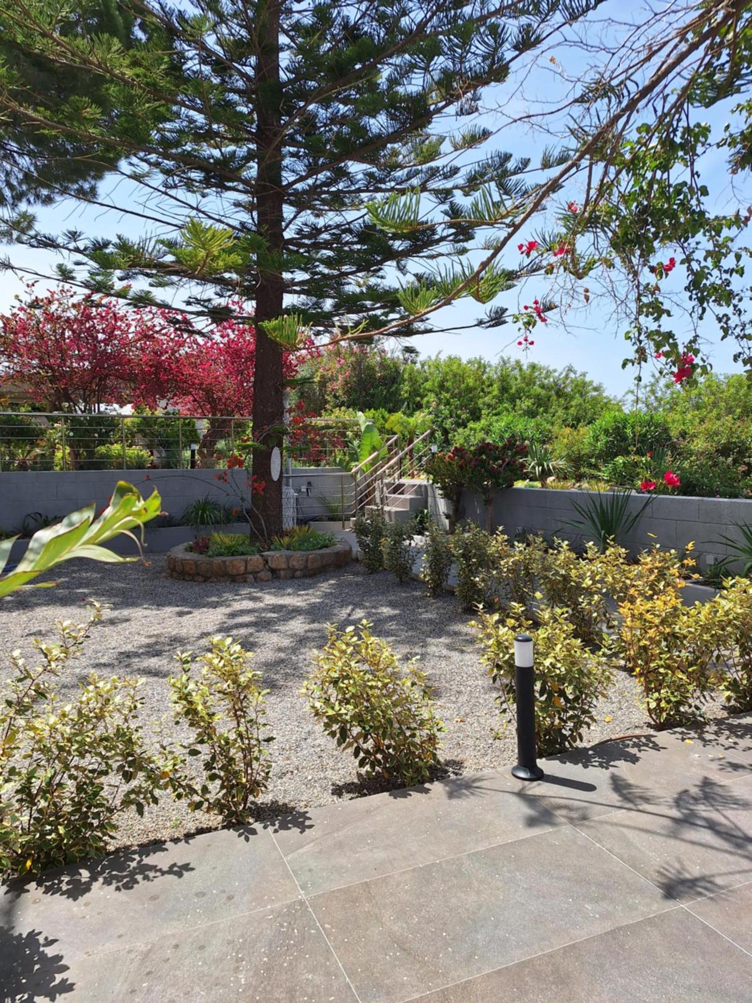 George Beach Studios Pefki Dış mekan fotoğraf